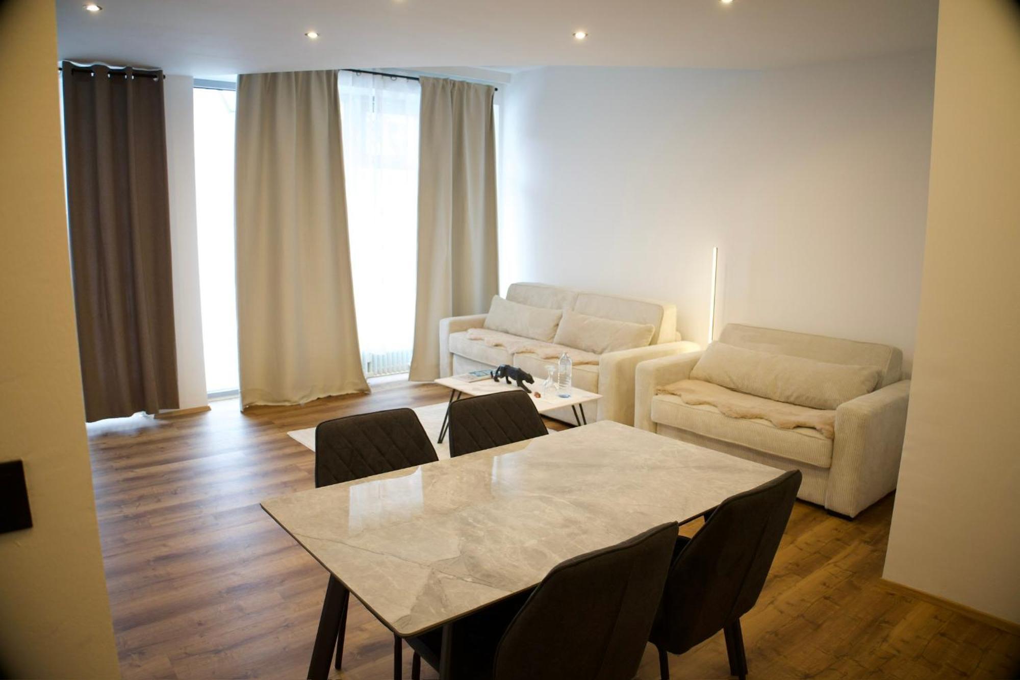 Dc Lofts I Modernes Loft In Der Stadt Salzburg Fuer Bis Zu 5 Personen Exterior foto